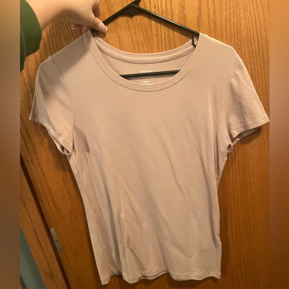 Banana Republic shirts, size XS - Picture 6 of 6